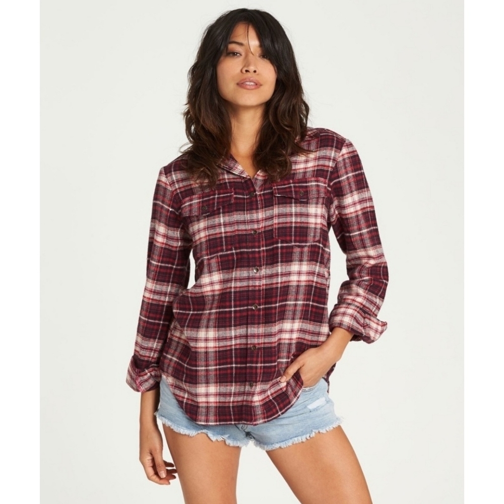 Billabong Venture Out Plaid Flannel Button Front Top | Small